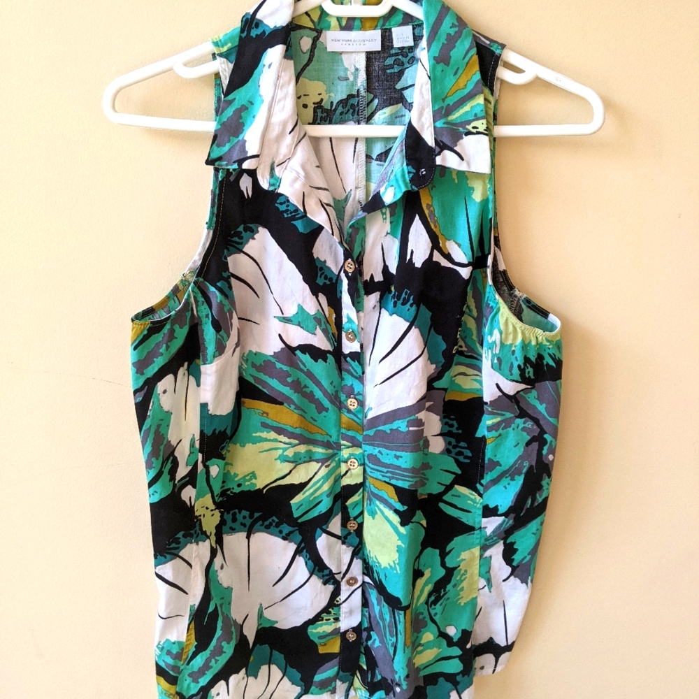 New York & Co tropical top